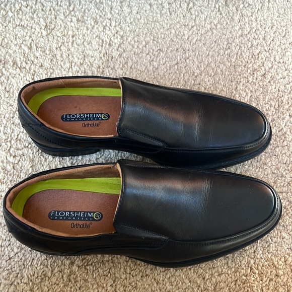 Florsheim ortholite mens SZ 8D black leather loafers. main image 7